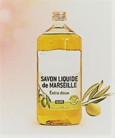 Mediprothèses-savon-de-marseille-pour-l-entretien-d-une-prothèse-faciale